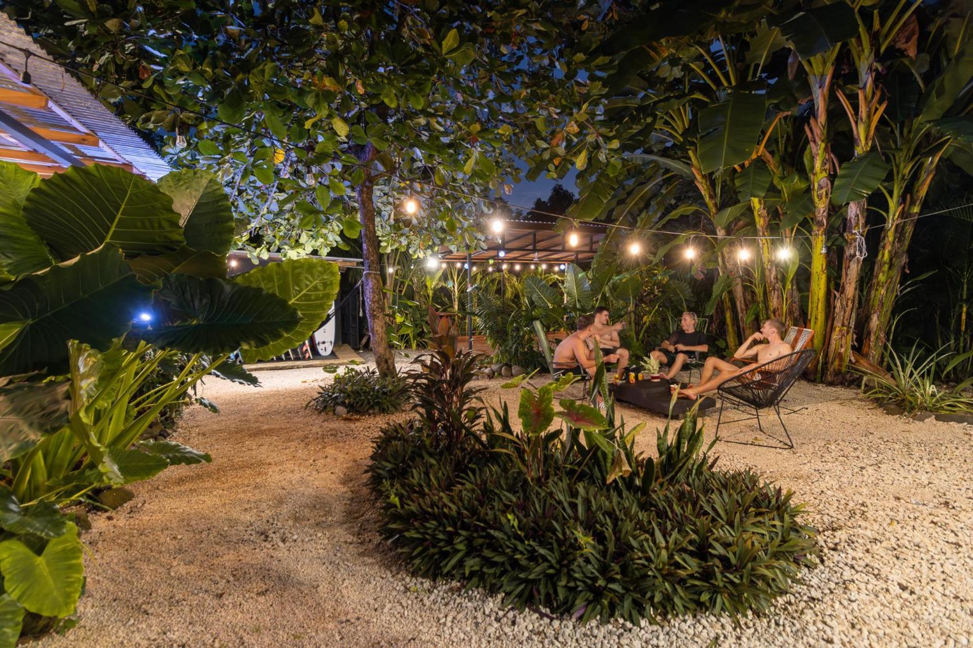 Akih Pods Hostel Playa Santa Teresa  Esterno foto